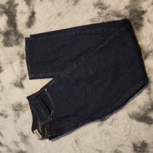 Levi Signature Jean NWOT